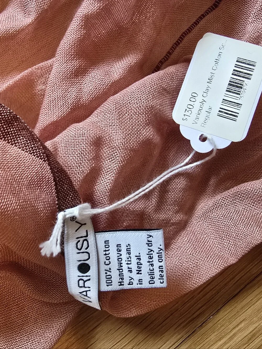 Variously Lightweight Pink Women’s Scarf Nwt